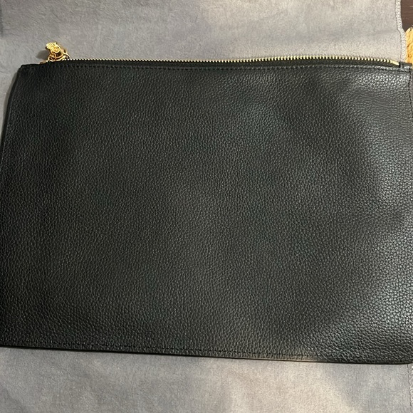 Alexander McQueen clutch - Picture 10 of 10